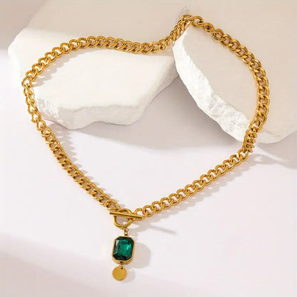 Solid chain emerald pendant necklace | Gold