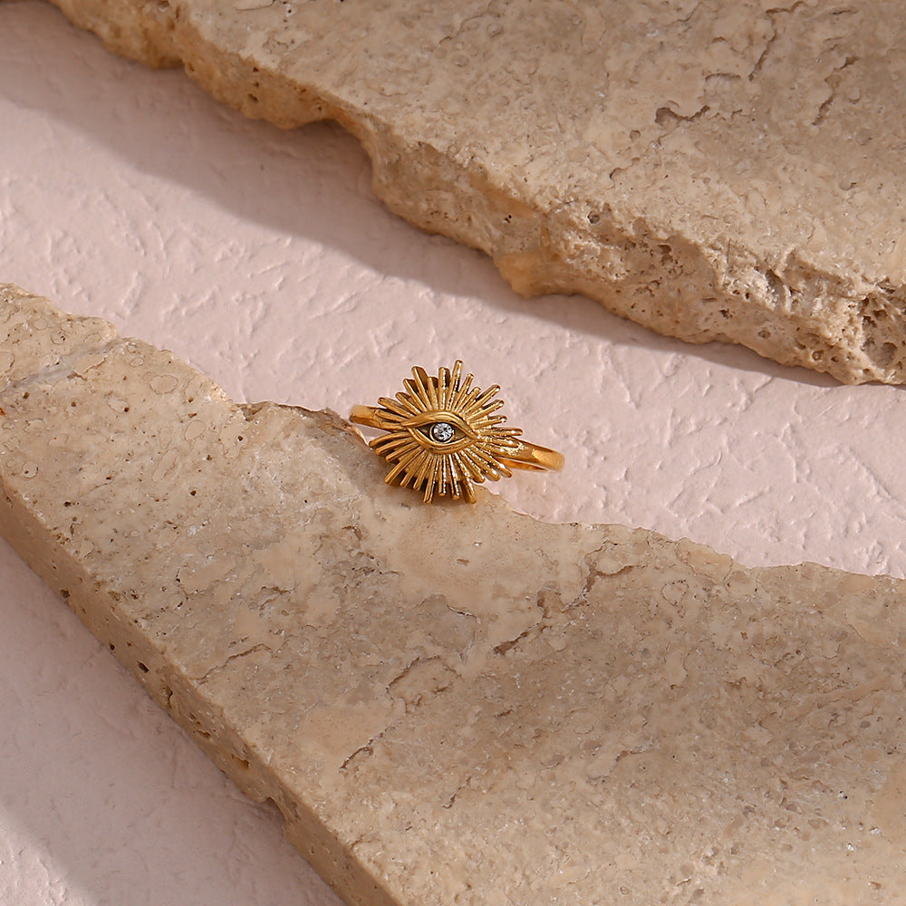 Solana gold ring