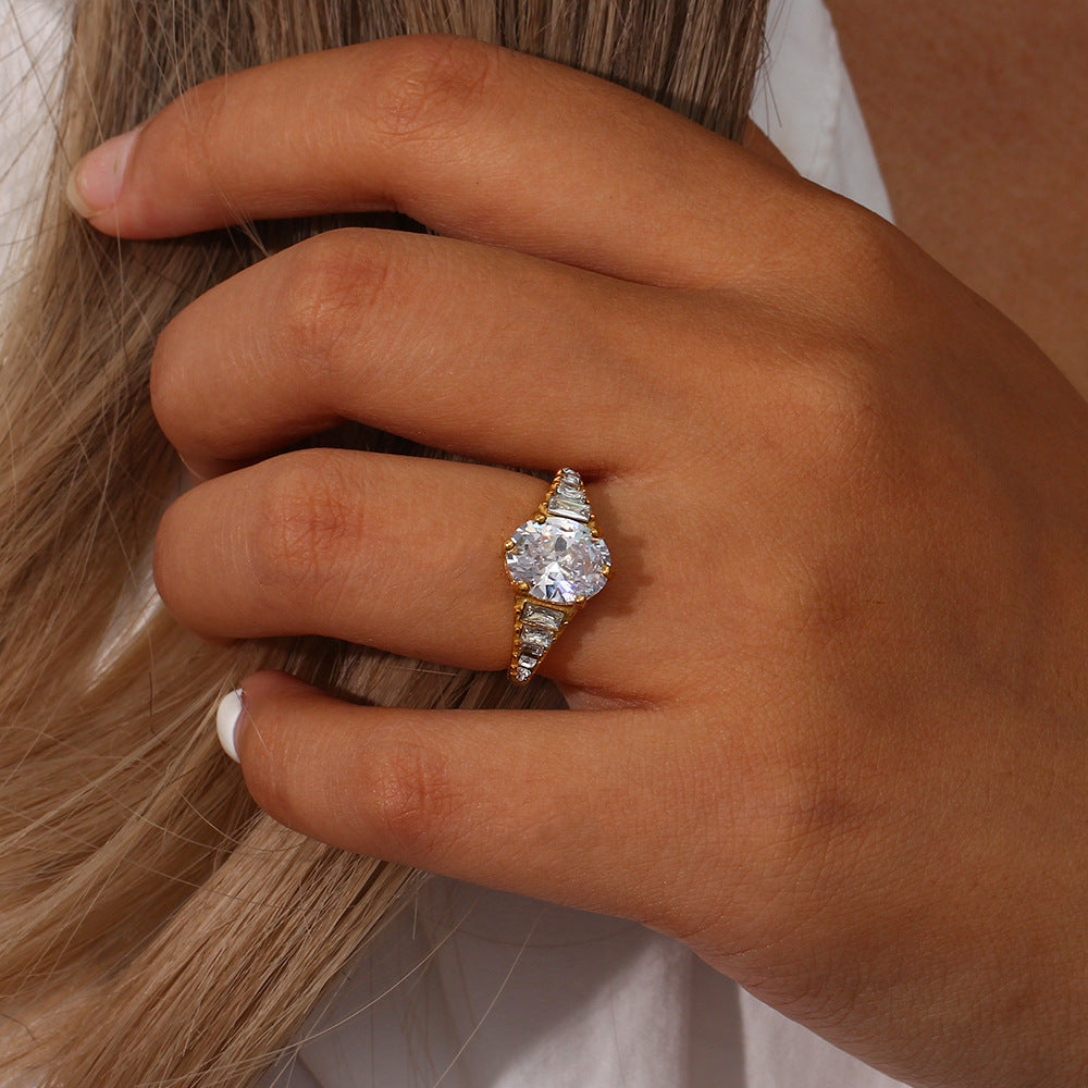 Syllia diamond ring