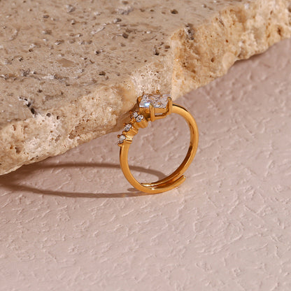 Alaia diamond ring