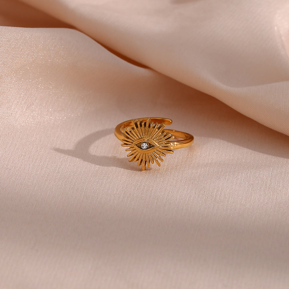 Solana gold ring